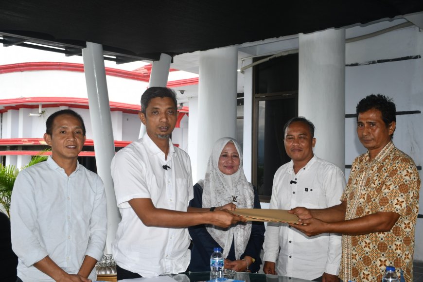 Warga Rio Mukti Mengadu ke DPRD Soal Lahan Sawit