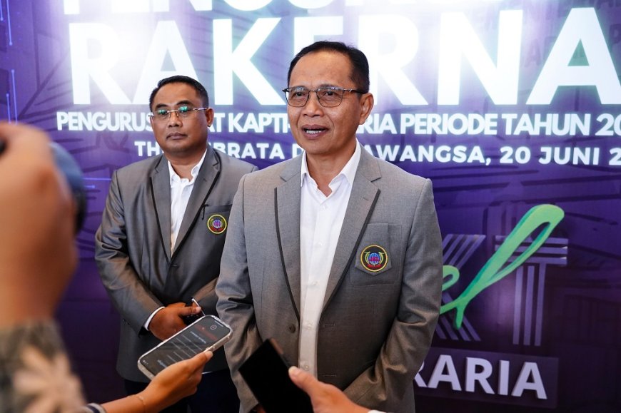 Dikukuhkan sebagai Alumni Kehormatan KAPTI-Agraria, Pudji Prasetijanto: Semangat Baru untuk Berkontribusi