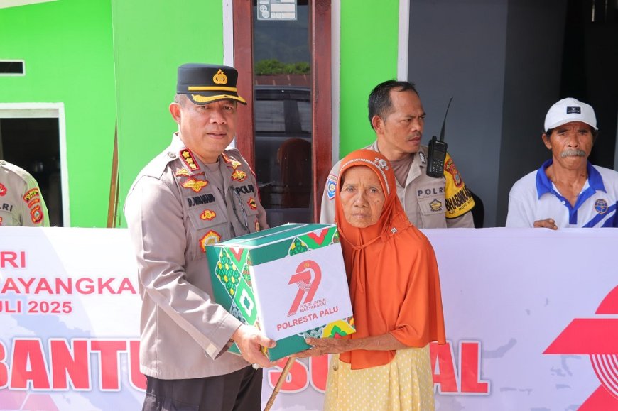 Bantuan Sosial Polresta Palu Sentuh Hati Warga Duyu dan Poboya