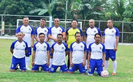 Pemprov FC Juarai Trofeo Pimpinan 01, Gubernur Anwar Turun Langsung sebagai Kapten