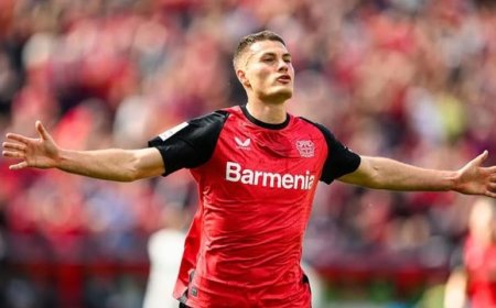 Milan Bidik Penyerang Bayer Leverkusen Patrik Schick