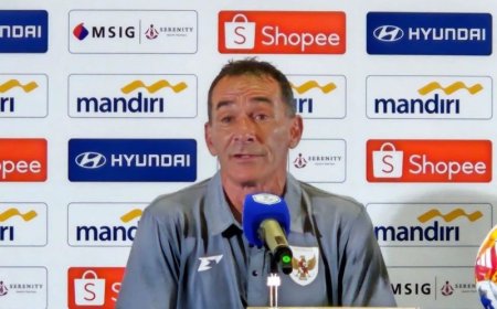 Vanenburg Sebut 11 Pemain Timnas Layak Menjadi Man Of The Match