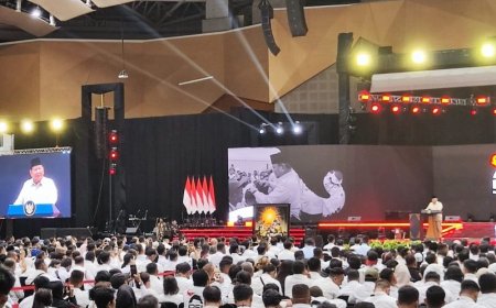 Prabowo: 'Serakahnomics' Yang Ancam Konstitusi