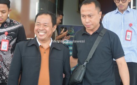 Dieksekusi, Mantan Asisten  III Donggala Lempar Senyum