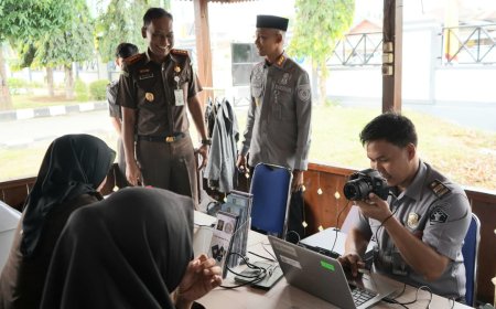 Layanan Paspor Merdeka Sasar Pegawai Kejari Palu