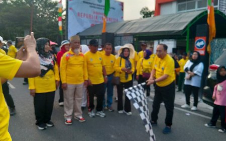 Jalan Santai KKT Penuh Kekeluargaan,  Diakhiri dengan Hiburan