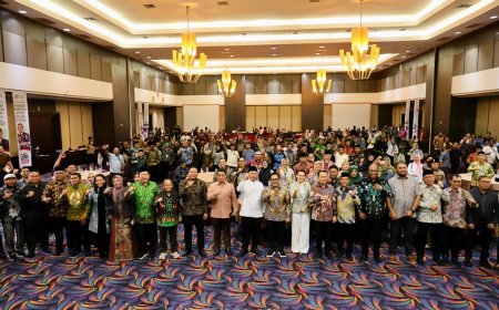 Sampaikan Orasi Kebangsaan di Rakor Regional KAHMI, Menteri Nusron: Penting untuk Mengambil Keputusan secara Adil