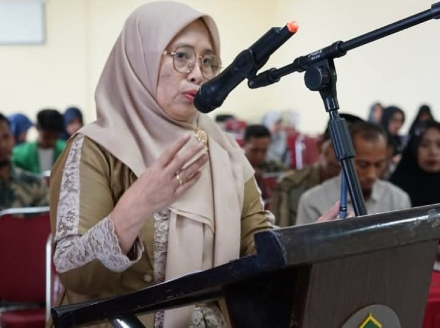 Keikhlasan Guru: Cahaya di Tengah Bayang-Bayang Stigma