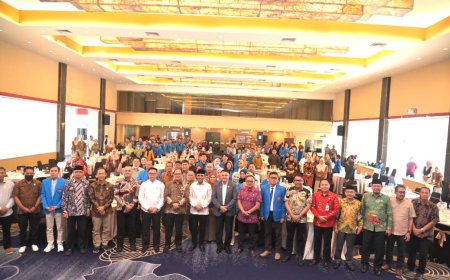 Gubernur: Kembalikan Kewenangan Urusan Pilihan ke Daerah