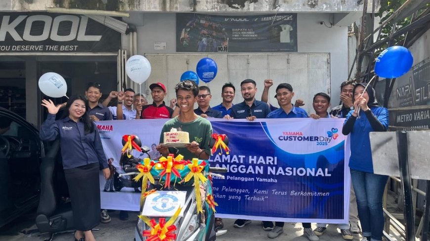 Yamaha Rayakan Customer Day dengan Berbagi Kue Spesial untuk Pelanggan