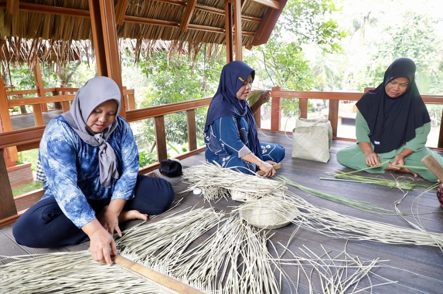 Kampung Reforma Agraria Bukit Sinyonya Jadi Ruang Kreatif dan Penggerak Ekonomi Desa Bandung