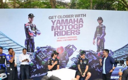 Dua Pebalap Monster Energy Yamaha MotoGP Sambangi Ratusan Pelajar Mataram