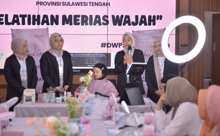 Anggota DWP Sulteng Dilatih Mempercantik Diri