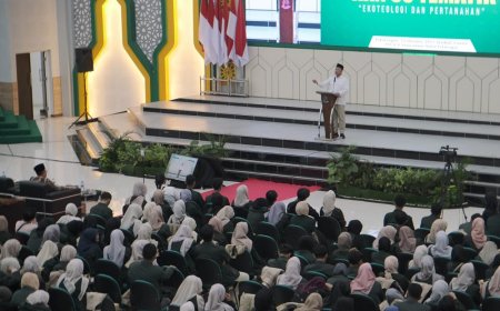 Menteri Nusron Ajak Mahasiswa Urun Tangan dan Urun Karya Selesaikan Persoalan Pertanahan