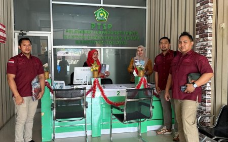 Imigrasi Palu Sebarkan Informasi Keimigrasian Door to Door di Tolitoli
