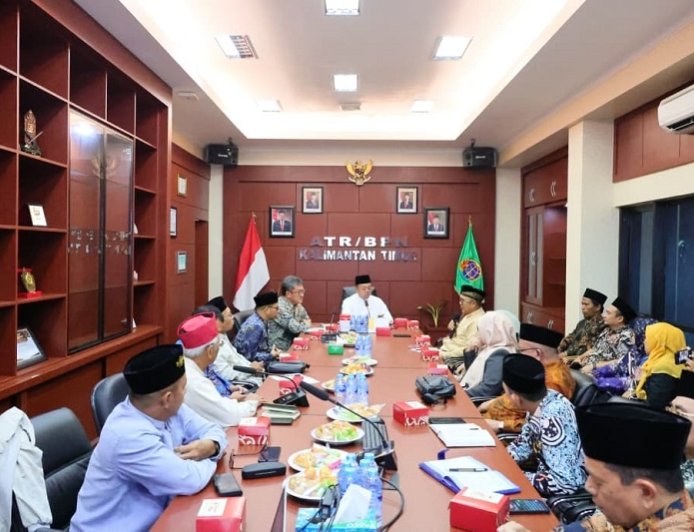 Dari Hati ke Hati, Menteri Nusron Bahas Sertipikasi Tanah Wakaf dan Rumah Ibadah di Kaltim