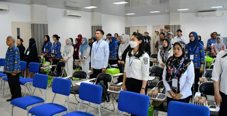 Warek Untad Dorong Dosen Manfaatkan Fasilitas Laboratorium