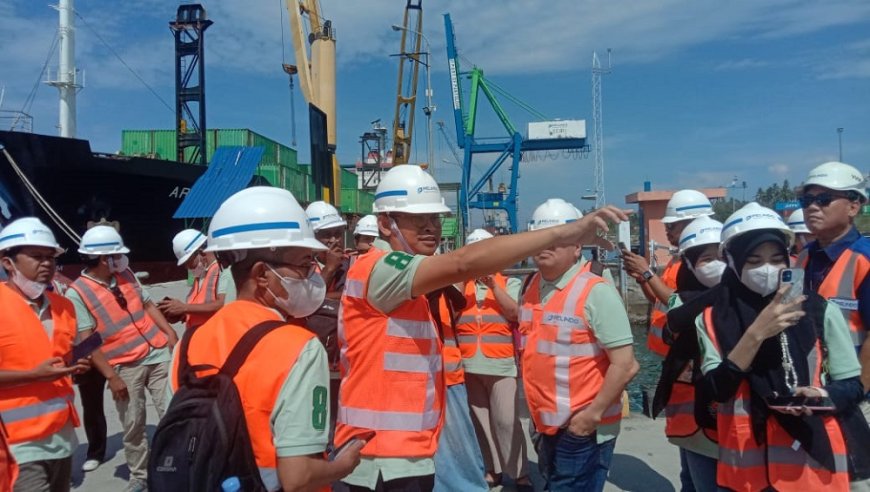 Aktivitas Bongkar Muat di Pelabuhan Pantoloan Tumbuh Positif hingga September 2025