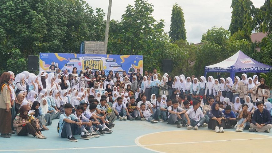 Yamaha Hadirkan Fazzio Goes to School di SMAN 1 Sindue