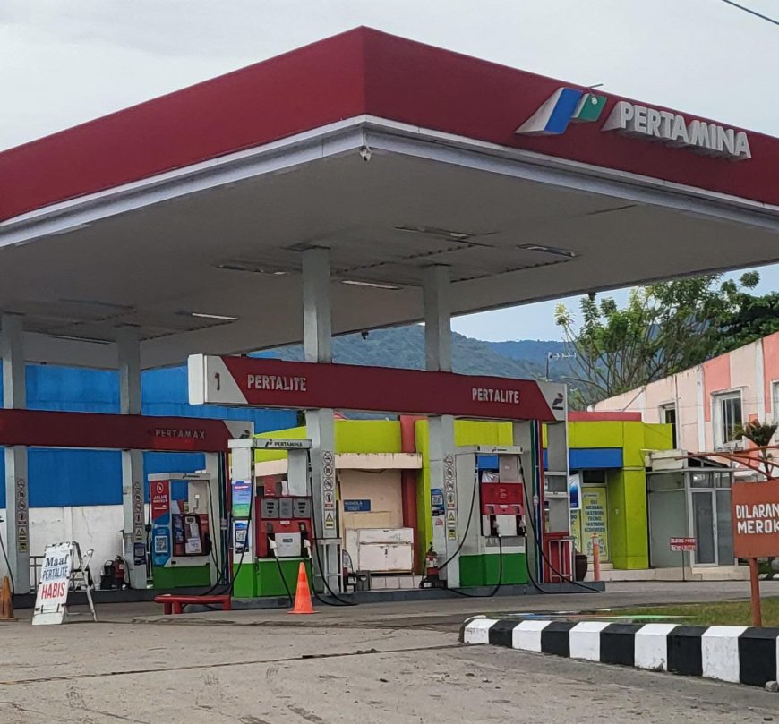 Warga Kota Palu Keluhkan Sulitnya Dapat Pertalite