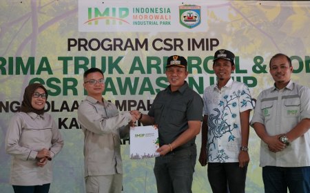 Dukung Bupati Atasi Sampah, IMIP Bantu Truk dan Kontainer