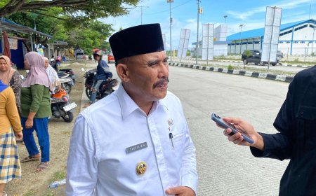 Wabup Donggala: Camat Harus Profesional
