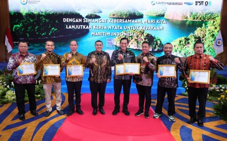 Perkuat Kedaulatan Negara, Kementerian ATR/BPN Terima 8 Penghargaan dari KKP atas Sertipikasi Pulau-pulau Kecil