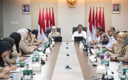 Terima Kunjungan Pengarah Tanah dan Galian Negeri Perak Malaysia, Kementerian ATR/BPN Paparkan Perjalanan Transformasi Layanan Pertanahan Indonesia