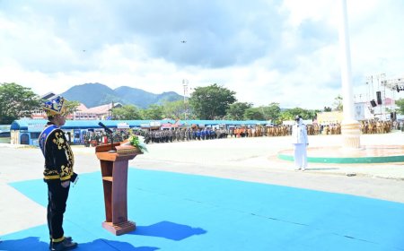 Gubernur Salut Perempuan Jadi Komandan Upacara