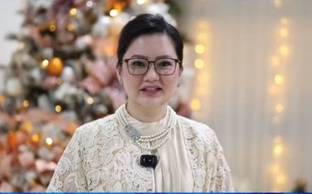 Bupati Verna Sampaikan Selamat Natal 2025, Berikut Pesannya Untuk Seluruh Umat Kristiani di Poso