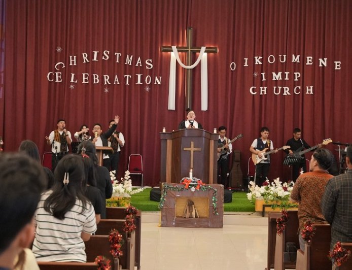 Natal POUK IMIP Kabarkan Pesan Kasih dan Harapan