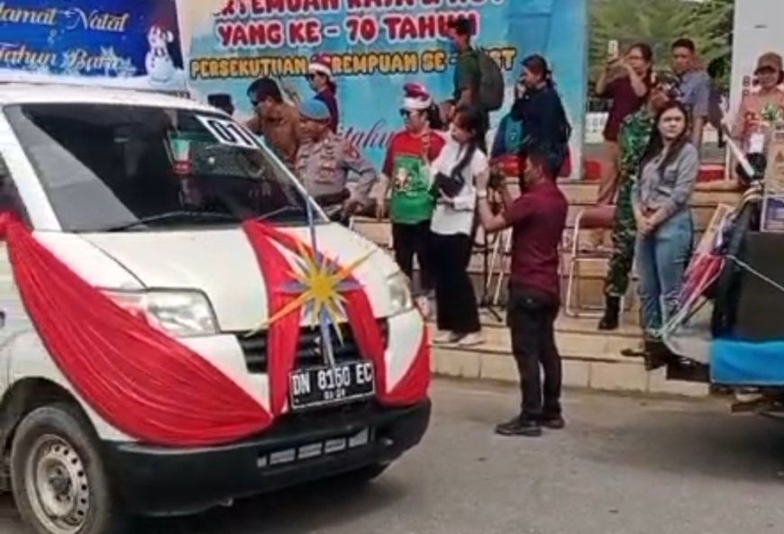 Sukacita Pawai Natal Klasis Poso Kota Tanpa Bupati Verna
