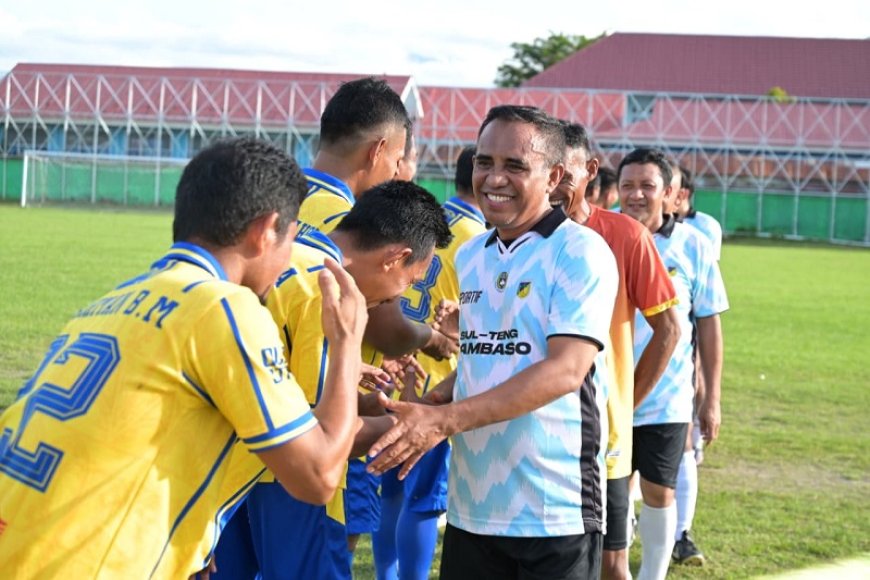 Gubernur Anwar Tawarkan Tiga Solusi Untuk Majukan Sepak Bola Sulteng