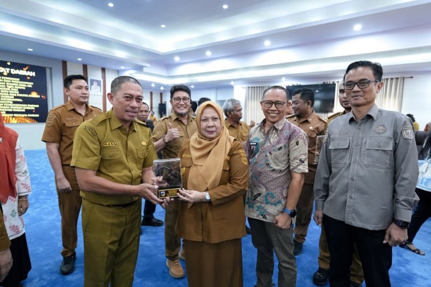 7 OPD Pemprov Raih Kategori Informatif