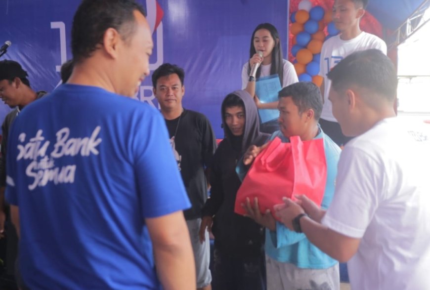 BRI Poso Rayakan HUT ke-130  dengan Jalan Sehat dan Aksi Sosial