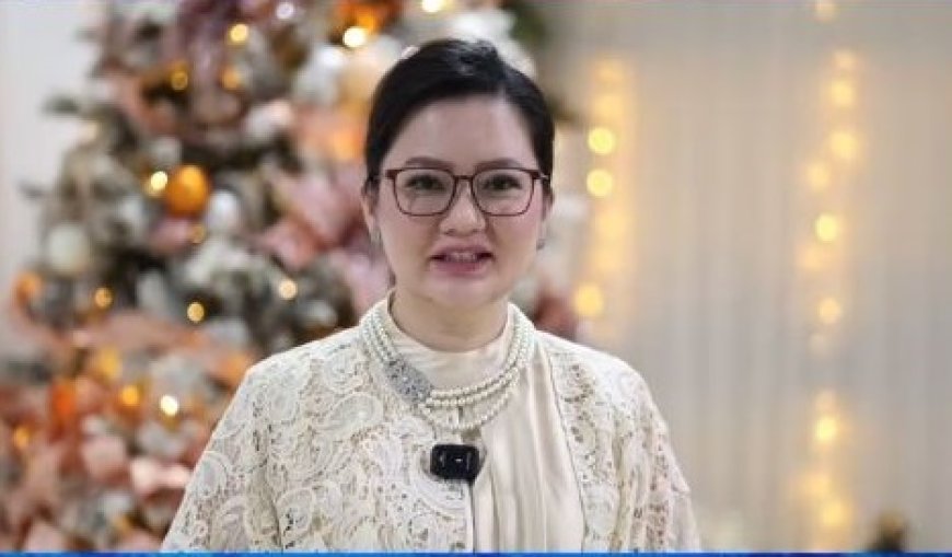 Bupati Verna Sampaikan Selamat Natal 2025, Berikut Pesannya Untuk Seluruh Umat Kristiani di Poso