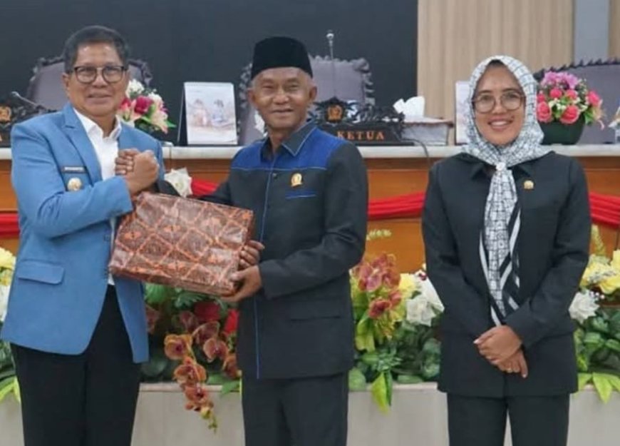 Paripurna DPRD Poso Bahas Sejumlah Raperda