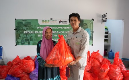 IMIP Berbagi Sembako untuk Dhuafa dan Lansia di 12 Desa