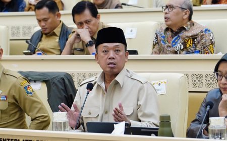 Menteri Nusron Tegaskan Kehadiran Negara Lindungi Hak Atas Tanah bagi Masyarakat Terdampak Bencana
