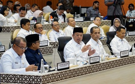 Bahas Penyelesaian Permasalahan Tanah dalam Kawasan Hutan Bersama Tim Pansus DPR RI, Menteri Nusron: Tak Terlepas dari Reforma Agraria