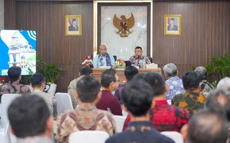 Arahan Wamen Ossy di Kantah Kabupaten Bandung: Kerja Sama untuk Hadirkan Layanan yang Murah, Cepat, dan Prudent