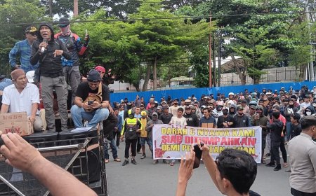 Ribuan Penambang Rakyat Demo DPRD, Menuntut Lahan Anak Perusahaan BRMS Segera Diciutkan
