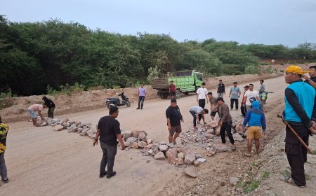 Tuntut Penciutan Lahan, Warga Poboya Blokir Akses Jalan Masuk ke Kantor Anak Perusahaan BRMS