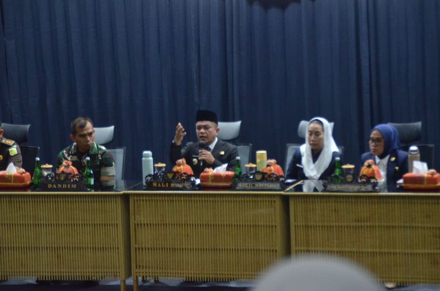 Wali Kota Apresiasi Kerja Kepala Disperindag Lama