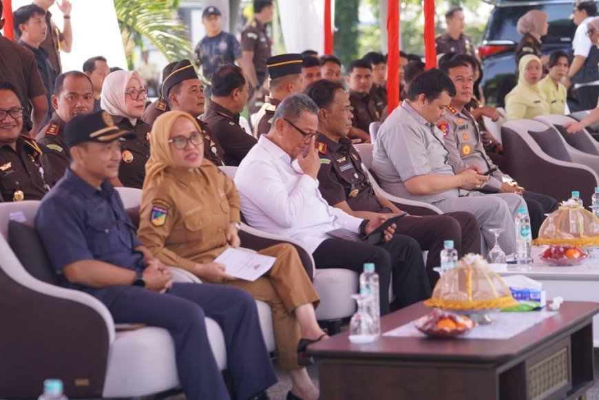 Gedung Pintar Kejari Palu Pusat Literasi Hukum