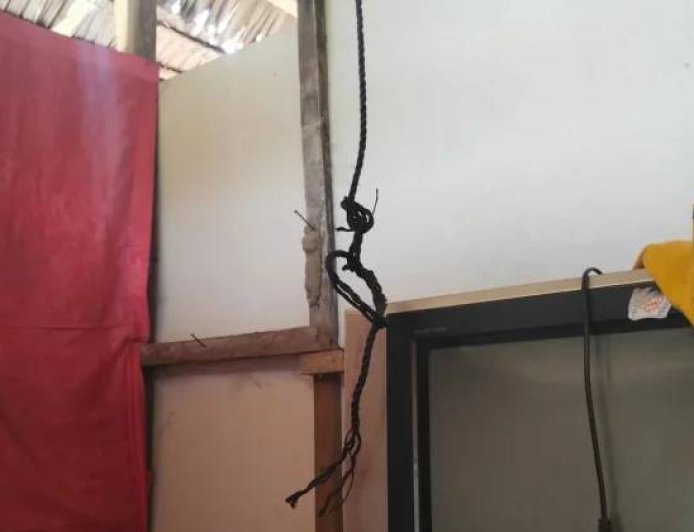 Remaja di Desa Siniu Tewas Gantung Diri