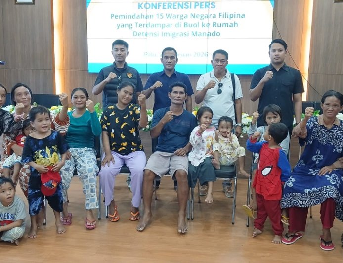 Kantor Imigrasi Palu Pindahkan 15 WNA Filipina ke Rudenim Manado