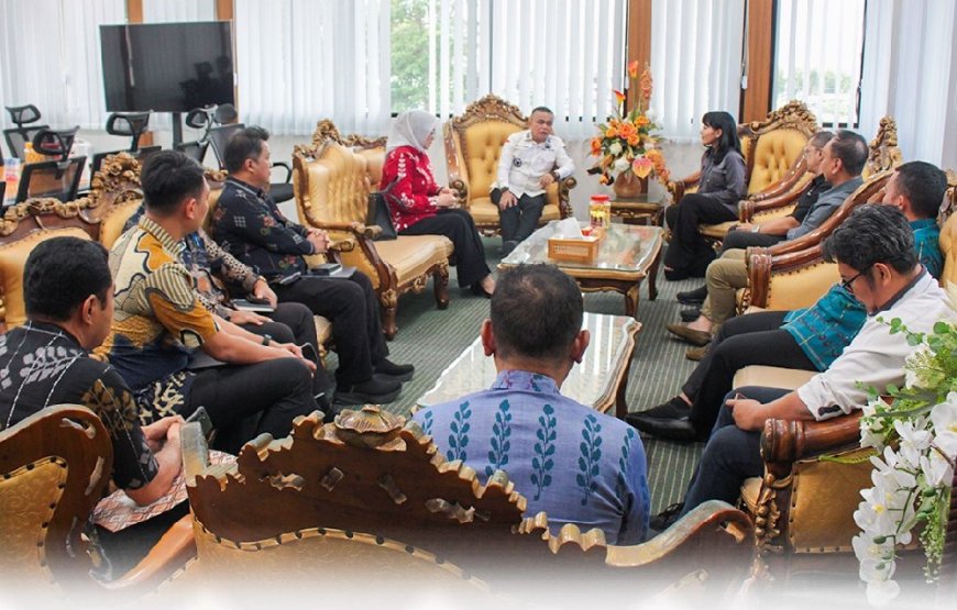 Makin Solid, Wali Kota Terima Kunjungan Staf Khusus Menteri ATR/BPN dan kepala Kantah Kota Palu