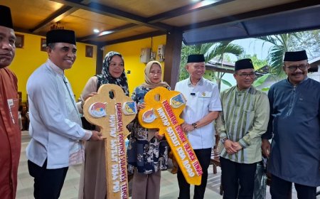 Berbuka di rumah Bupati Sigi, Gubernur Anwar Serahkan Kunci Huntap Senilai Puluhan Miliar