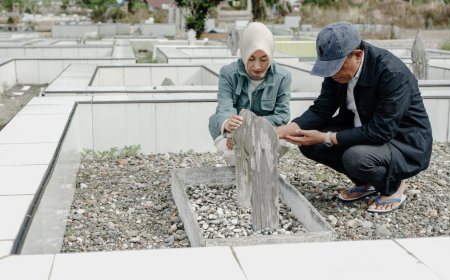 Gubernur Open House di Morowali, Sempatkan Ziarah ke Makam Orang Tua